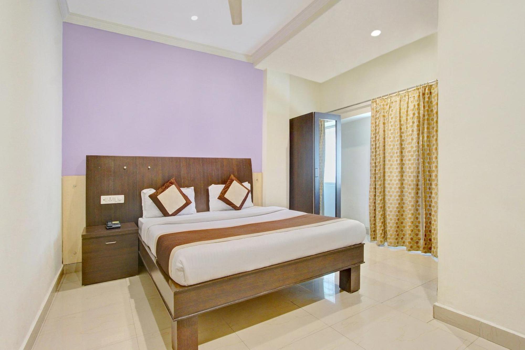 FabExpress Alekhya Residency Hotel Hyderabad Bagian luar foto