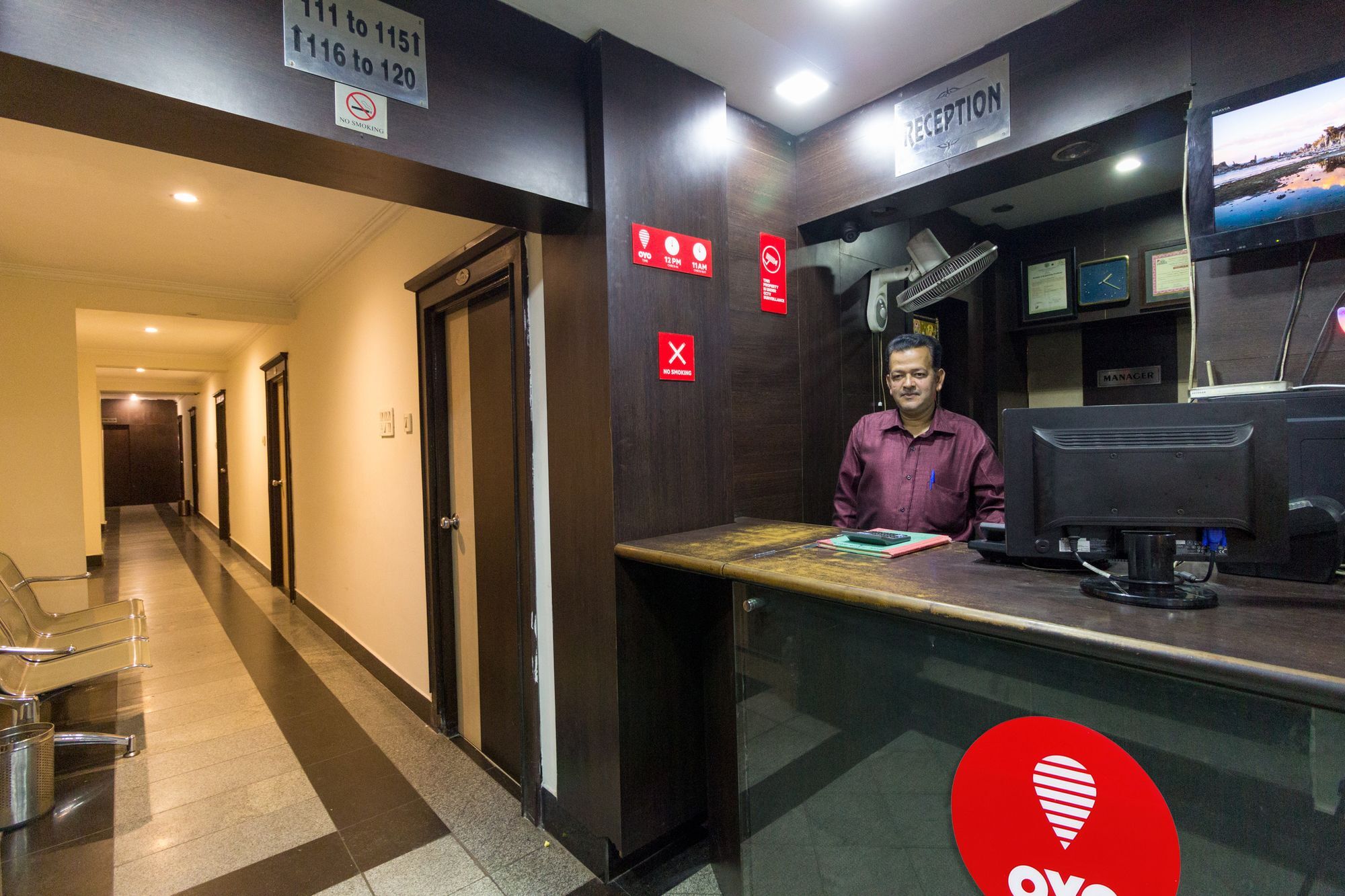 FabExpress Alekhya Residency Hotel Hyderabad Bagian luar foto